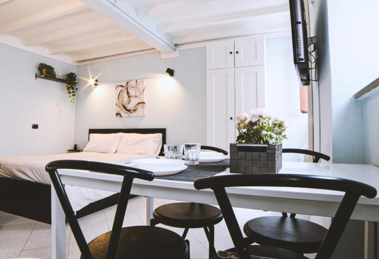 La Perla Apartment Парма Екстериор снимка